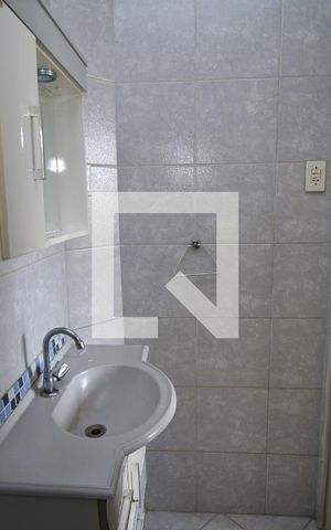 Apartamento para alugar com 40m², 2 quartos e sem vagaBanheiro