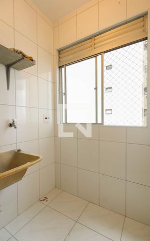 Apartamento à venda com 55m², 2 quartos e 1 vaga Apartamento à venda com 55m², 2 quartos e 1 vagaÁrea de Serviço