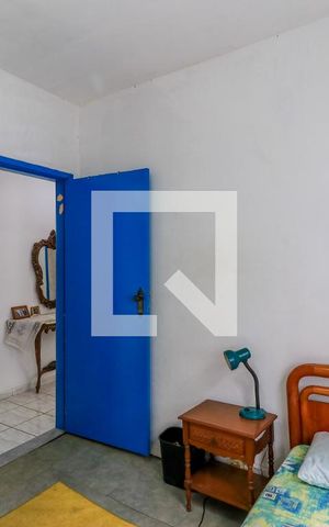 Casa à venda com 170m², 4 quartos e 2 vagas Casa à venda com 170m², 4 quartos e 2 vagasQuarto 1