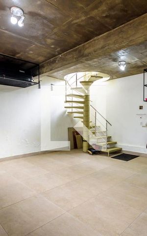 Casa de condomínio para alugar com 76m², 1 quarto e 2 vagasGaragem