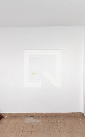 Casa para alugar com 80m², 2 quartos e 1 vaga Casa para alugar com 80m², 2 quartos e 1 vagaSala