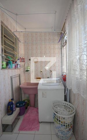 Apartamento à venda com 70m², 2 quartos e 1 vagaÁrea de Serviço