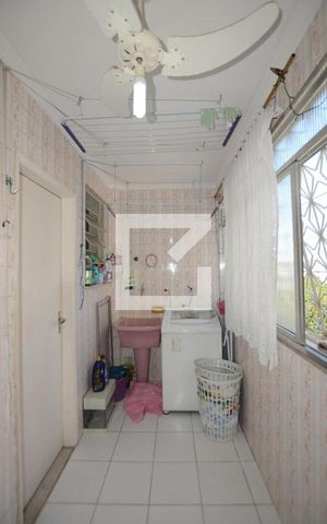 Apartamento à venda com 70m², 2 quartos e 1 vagaÁrea de Serviço