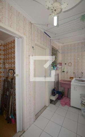 Apartamento à venda com 70m², 2 quartos e 1 vagaÁrea de Serviço