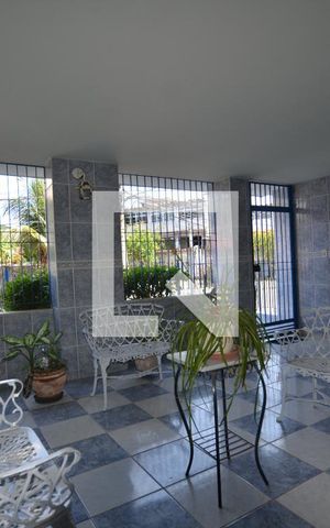 Apartamento à venda com 70m², 2 quartos e 1 vagaHall de entrada