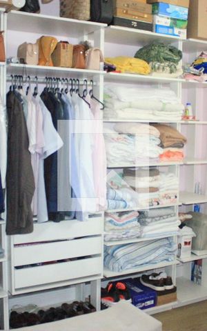 Casa à venda com 150m², 4 quartos e 2 vagasQuarto 2/ configurado atualmente como Closet