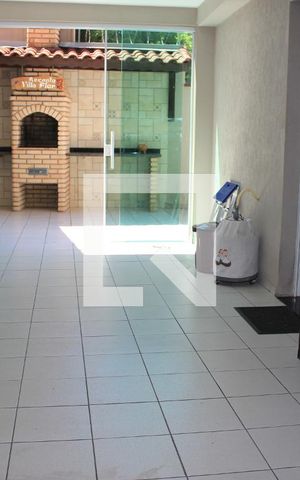 Casa à venda com 150m², 4 quartos e 2 vagasChurrasqueira