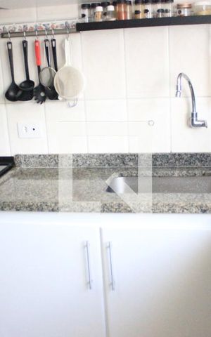 Casa à venda com 150m², 4 quartos e 2 vagasCozinha
