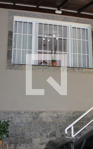 Casa à venda com 150m², 4 quartos e 2 vagasGaragem