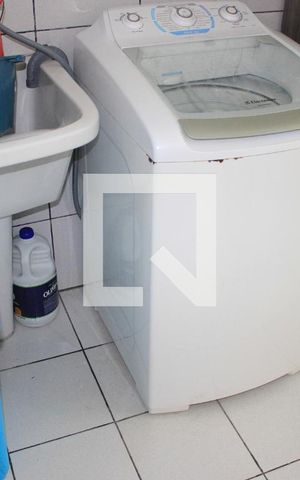 Casa à venda com 150m², 4 quartos e 2 vagasLavanderia