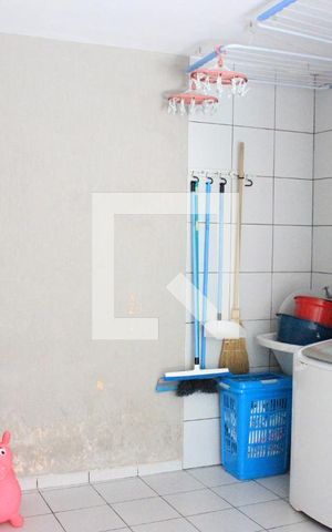 Casa à venda com 150m², 4 quartos e 2 vagasLavanderia