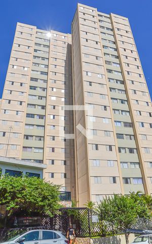 Apartamento à venda com 60m², 2 quartos e 1 vaga Apartamento à venda com 60m², 2 quartos e 1 vagaFachada e portaria
