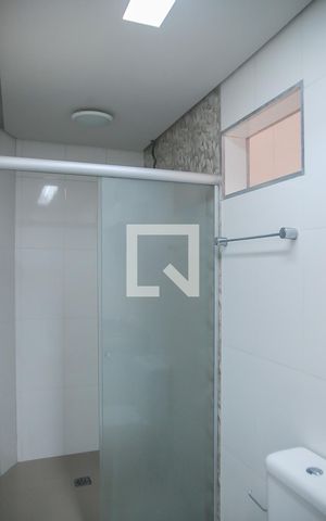 Apartamento à venda com 60m², 2 quartos e 1 vaga Apartamento à venda com 60m², 2 quartos e 1 vagaBanheiro