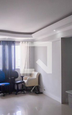 Apartamento à venda com 60m², 2 quartos e 1 vaga Apartamento à venda com 60m², 2 quartos e 1 vagaSala
