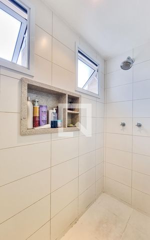 Apartamento para alugar com 125m², 3 quartos e 2 vagasBanheiro da Suíte