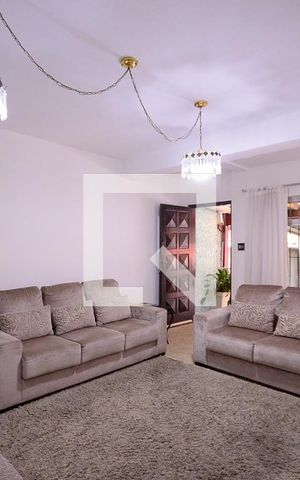 Casa à venda com 140m², 3 quartos e 1 vaga Casa à venda com 140m², 3 quartos e 1 vagaSala