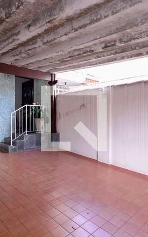 Casa à venda com 140m², 3 quartos e 1 vaga Casa à venda com 140m², 3 quartos e 1 vagaGaragem