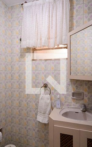 Casa à venda com 140m², 3 quartos e 1 vaga Casa à venda com 140m², 3 quartos e 1 vagaLavabo