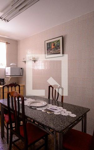 Casa à venda com 140m², 3 quartos e 1 vaga Casa à venda com 140m², 3 quartos e 1 vagaCopa