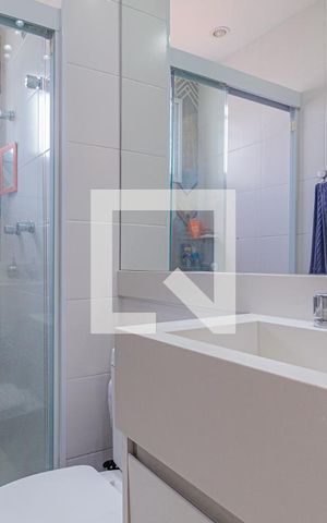Apartamento para alugar com 60m², 2 quartos e 1 vaga Apartamento para alugar com 60m², 2 quartos e 1 vagaBanheiro