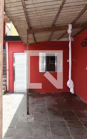 Casa à venda com 150m², 2 quartos e 2 vagasQuintal