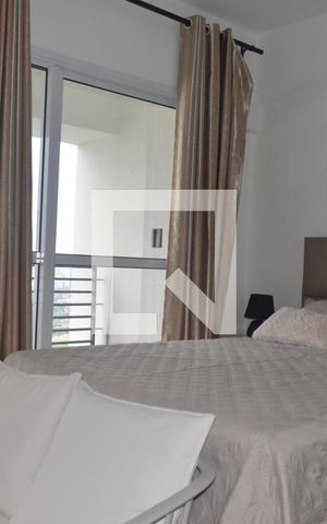 Studio para alugar com 25m², 1 quarto e 1 vaga Studio para alugar com 25m², 1 quarto e 1 vagaQuarto