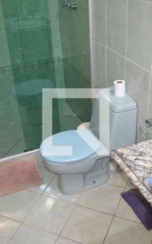 Apartamento à venda com 220m², 3 quartos e 4 vagasBanheiro Social 1