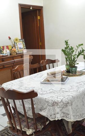 Apartamento à venda com 220m², 3 quartos e 4 vagasSala jantar