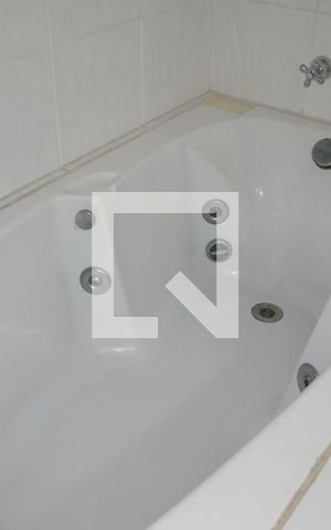 Apartamento à venda com 220m², 3 quartos e 4 vagasBanheiro Suíte