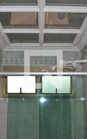 Apartamento à venda com 220m², 3 quartos e 4 vagasBanheiro Social 1