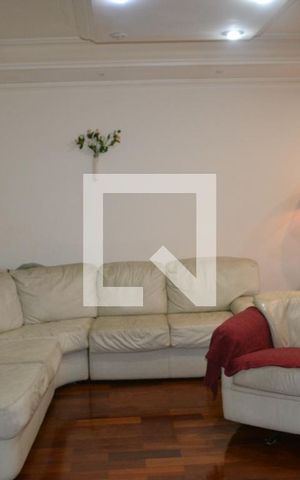 Apartamento à venda com 220m², 3 quartos e 4 vagasSala