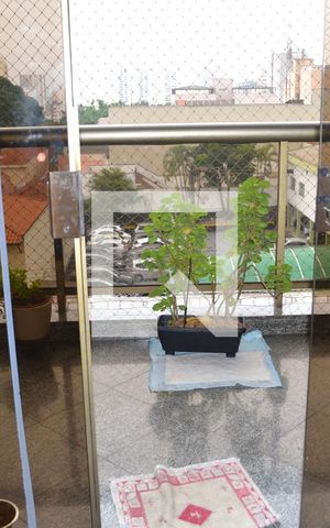 Apartamento à venda com 220m², 3 quartos e 4 vagasSacada sala