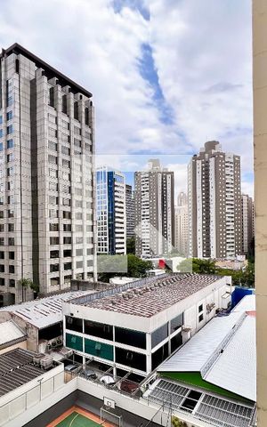 Apartamento à venda com 82m², 2 quartos e 1 vagaVista