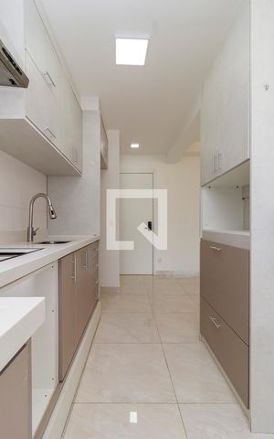 Apartamento à venda com 72m², 2 quartos e 1 vaga Apartamento à venda com 72m², 2 quartos e 1 vagaCozinha