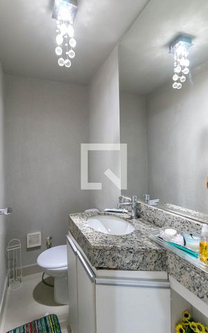 Casa de condomínio à venda com 126m², 3 quartos e 2 vagas Casa de condomínio à venda com 126m², 3 quartos e 2 vagasLavabo