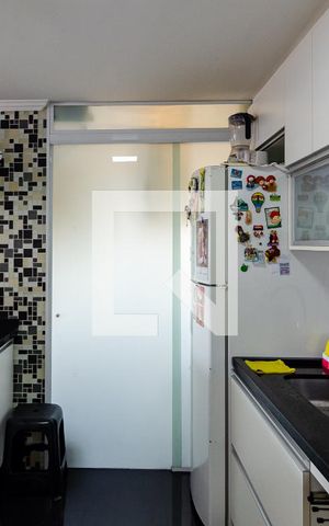 Apartamento à venda com 106m², 3 quartos e 2 vagas Apartamento à venda com 106m², 3 quartos e 2 vagasCozinha