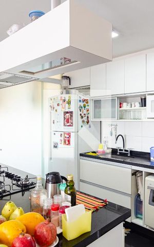 Apartamento à venda com 106m², 3 quartos e 2 vagas Apartamento à venda com 106m², 3 quartos e 2 vagasCozinha