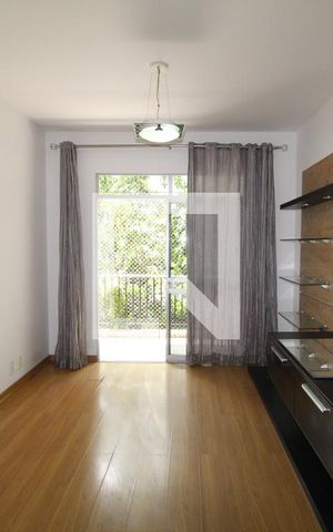Apartamento à venda com 87m², 2 quartos e 1 vagaSala