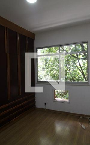 Apartamento à venda com 87m², 2 quartos e 1 vagaQuarto