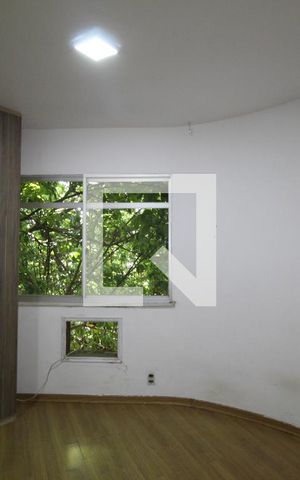 Apartamento à venda com 87m², 2 quartos e 1 vagaSuíte 
