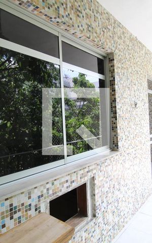 Apartamento à venda com 87m², 2 quartos e 1 vagaVaranda