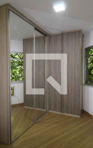 Apartamento à venda com 87m², 2 quartos e 1 vagaSuíte 