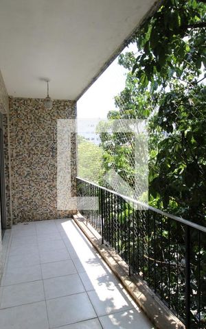Apartamento à venda com 87m², 2 quartos e 1 vagaVaranda