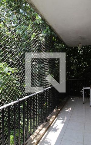 Apartamento à venda com 87m², 2 quartos e 1 vagaVaranda