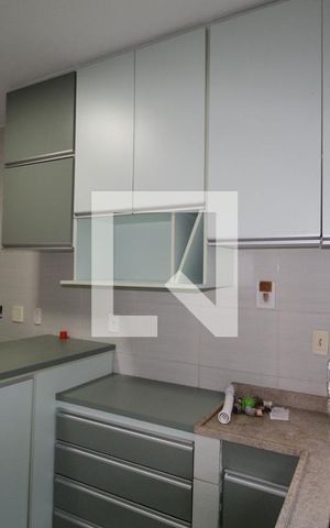 Apartamento à venda com 87m², 2 quartos e 1 vagaCozinha