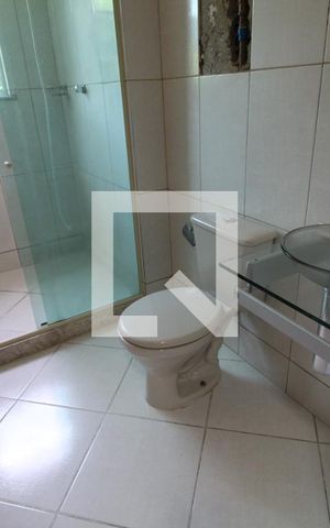 Apartamento à venda com 87m², 2 quartos e 1 vagaBanheiro do corredor