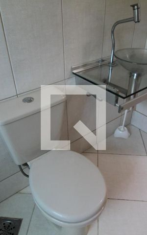 Apartamento à venda com 87m², 2 quartos e 1 vagaBanheiro do corredor