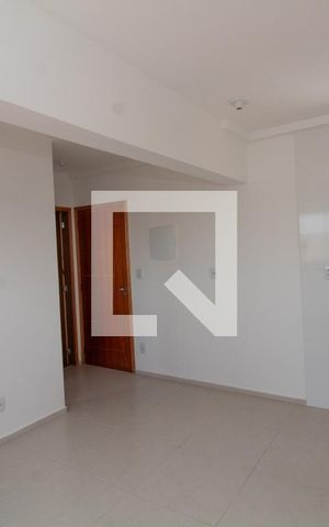 Apartamento à venda com 43m², 2 quartos e 1 vaga Apartamento à venda com 43m², 2 quartos e 1 vagaSala
