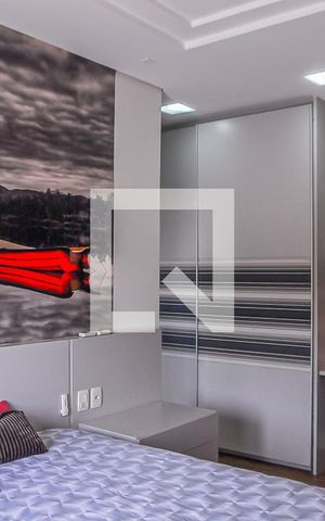Casa à venda com 444m², 4 quartos e 7 vagas Casa à venda com 444m², 4 quartos e 7 vagasQuarto 4 - Suíte
