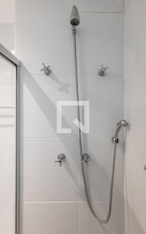 Apartamento para alugar com 97m², 2 quartos e 2 vagasBanheiro